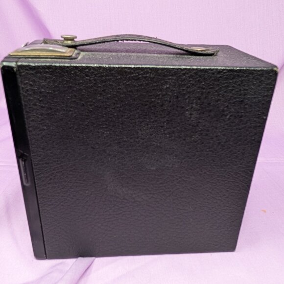 Vintage Brownie Target Six-16 Camera - Picture 4 of 8